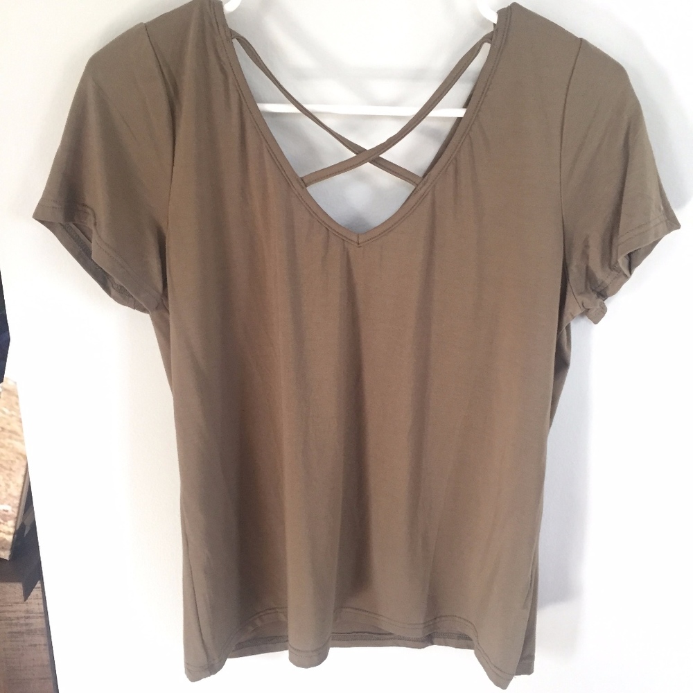 Criss Cross T-Shirt